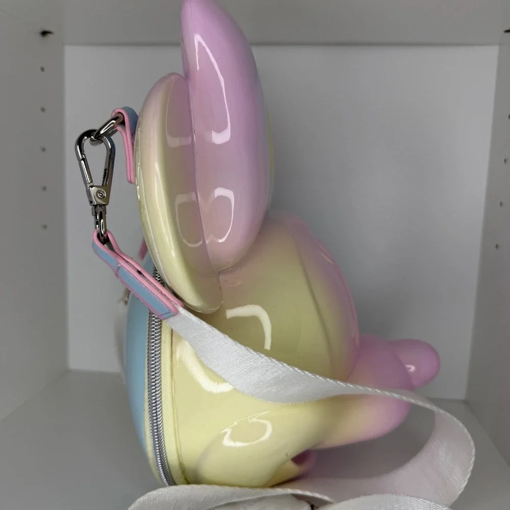NWOT - Loungefly Disney - Minnie Mouse Rainbow Molded Figural Bag